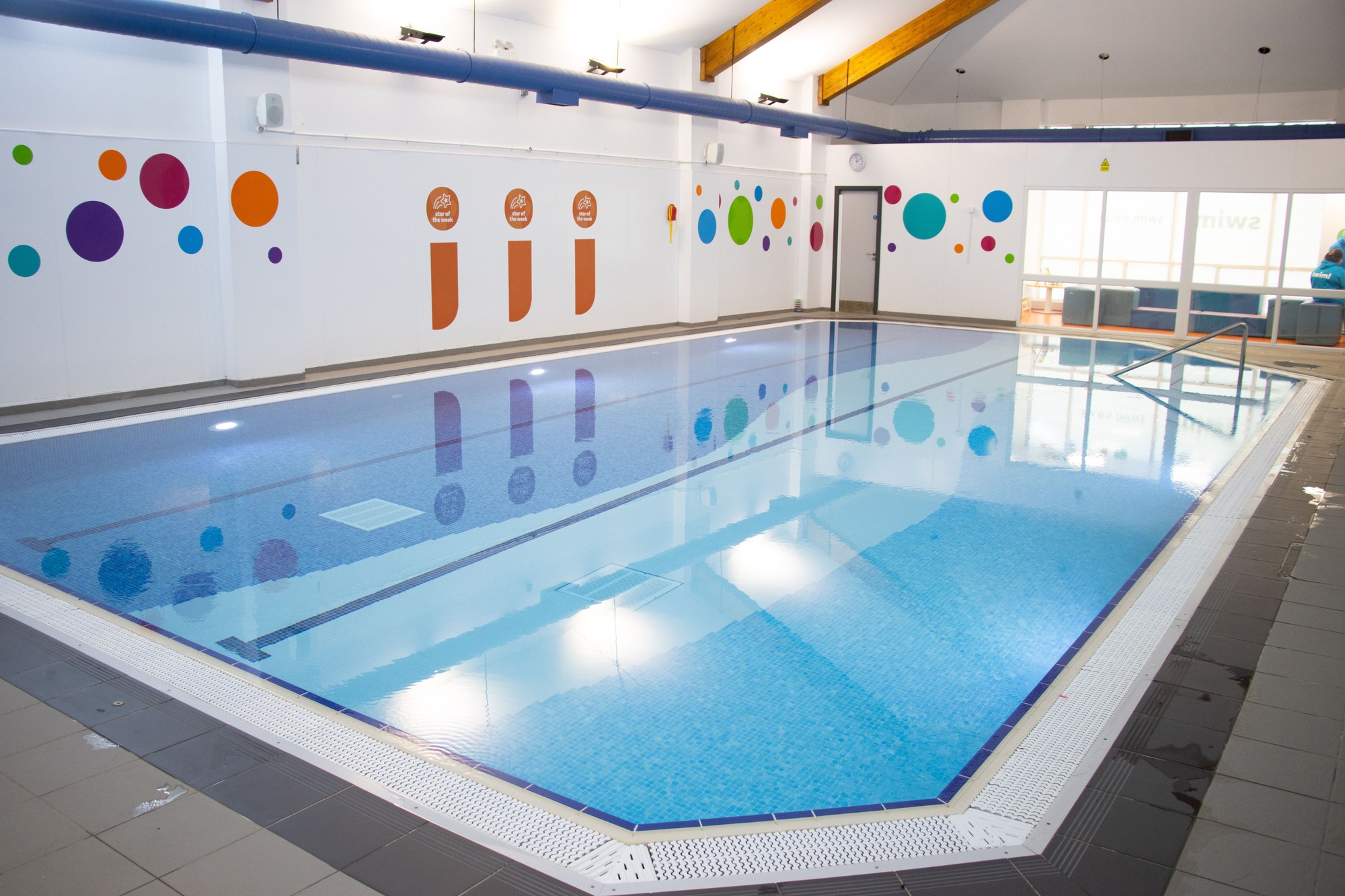 Swimming Lessons in Oldham – swim!